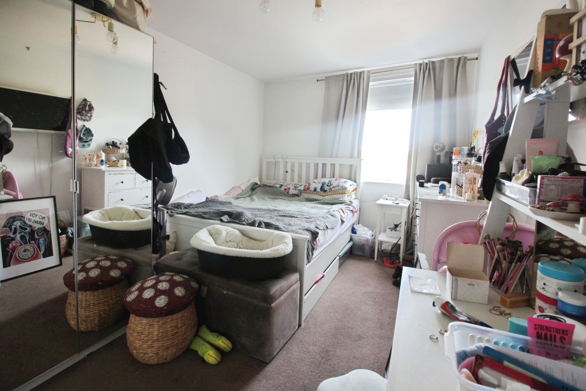 Poplar Place, London