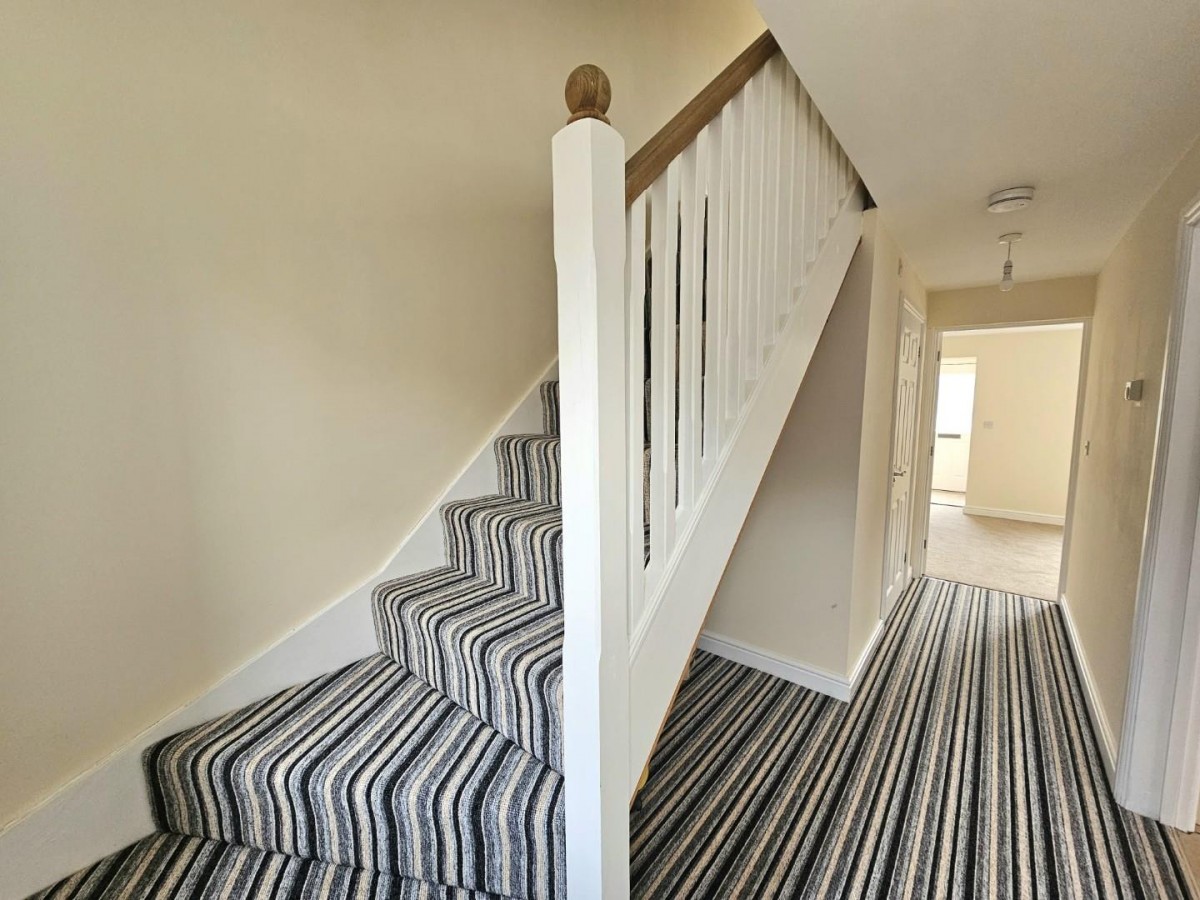 Rosebery Road, Dursley