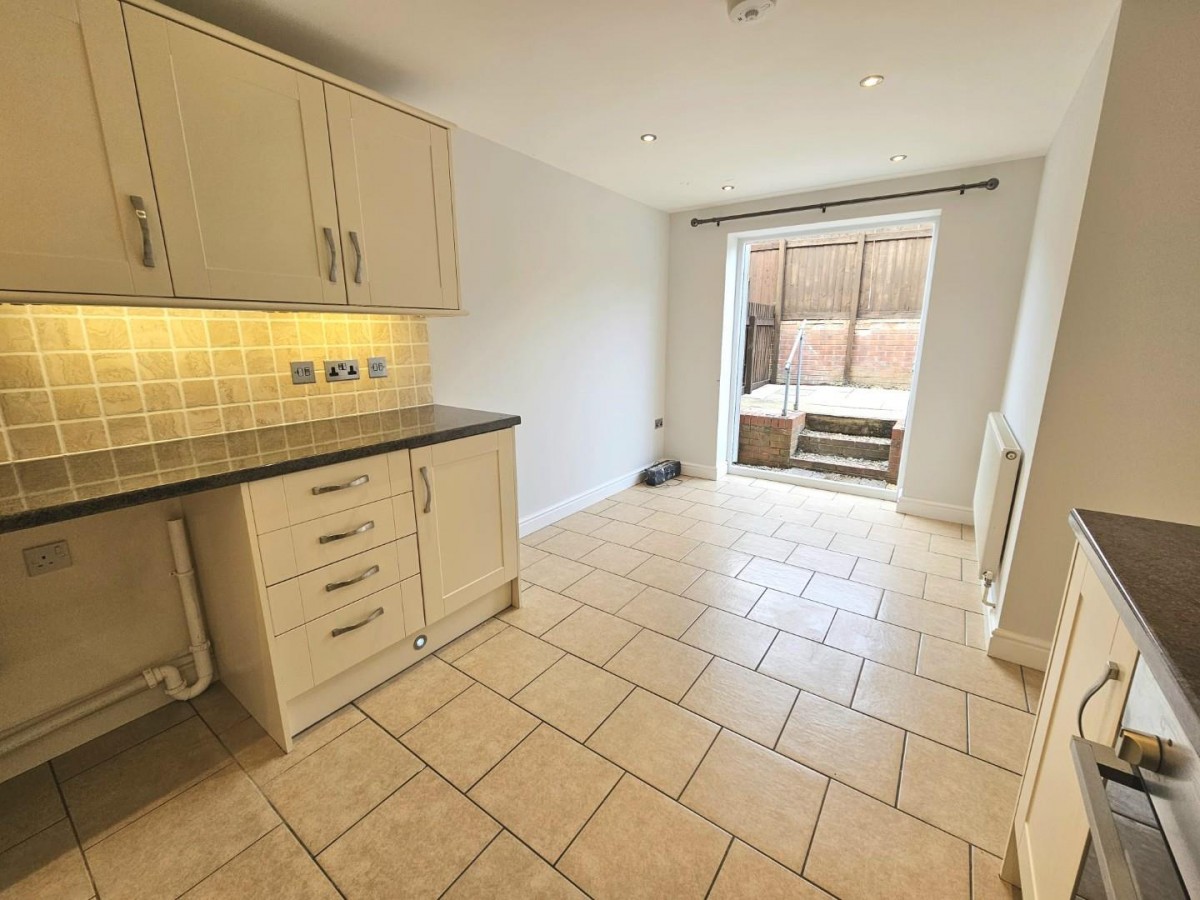 Rosebery Road, Dursley