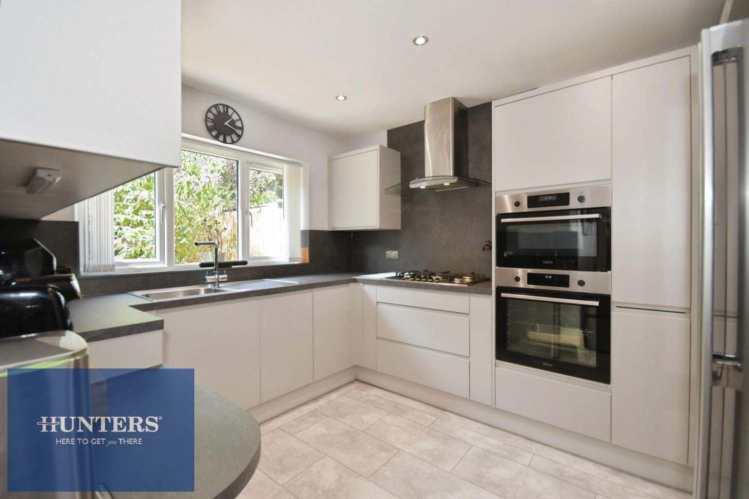 4 bedroom House for sale in Brackens Lane, Barlborough, Chesterfield, S43 4UR