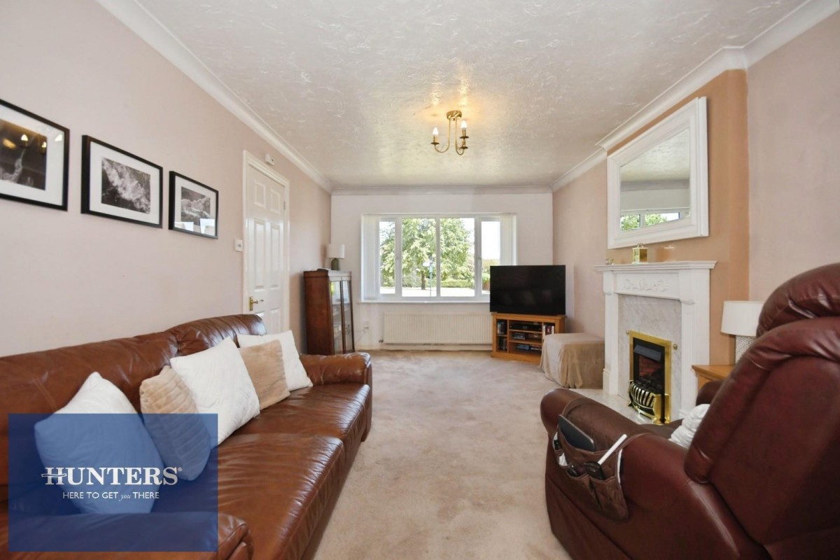 Brackens Lane, Barlborough, Chesterfield, S43 4UR