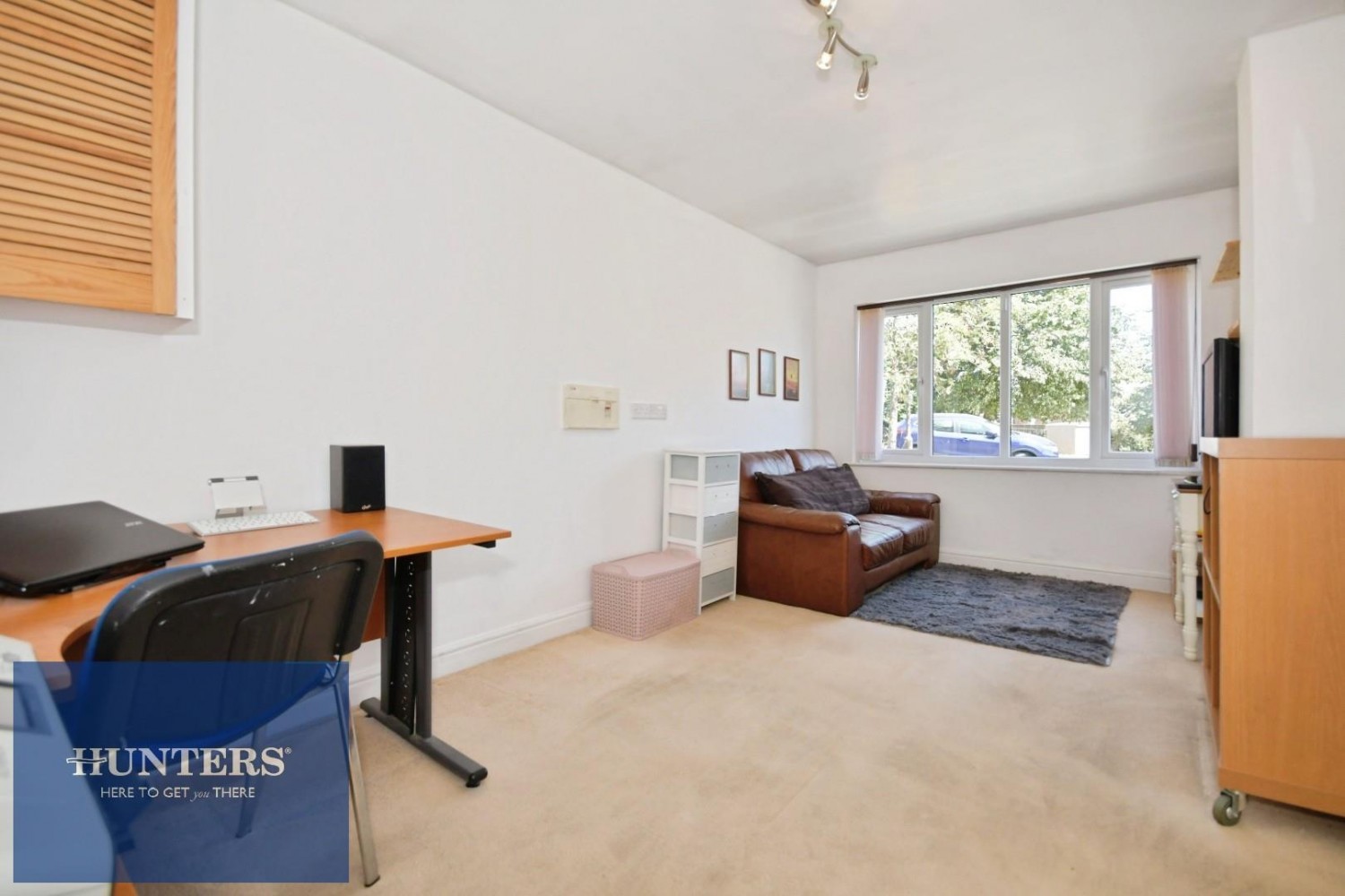 4 bedroom House for sale in Brackens Lane, Barlborough, Chesterfield, S43 4UR