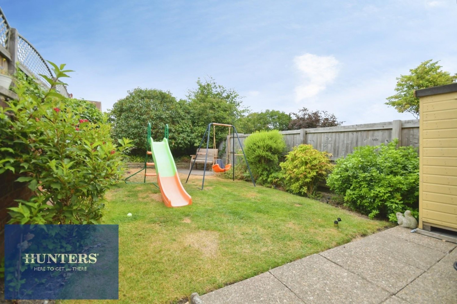 3 bedroom House for sale in Tapton View Road, Stonegravels, Chesterfield, S41 7JS