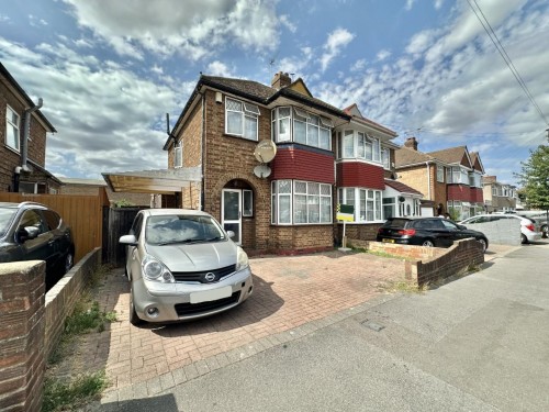 Nield Road, Hayes
