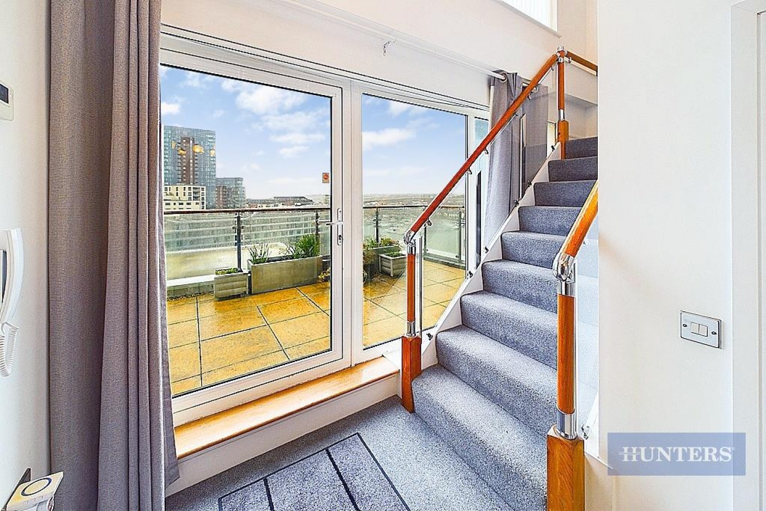 3 bedroom Flat for sale in Sapphire Court, Ocean Way, Ocean Village, Southampton