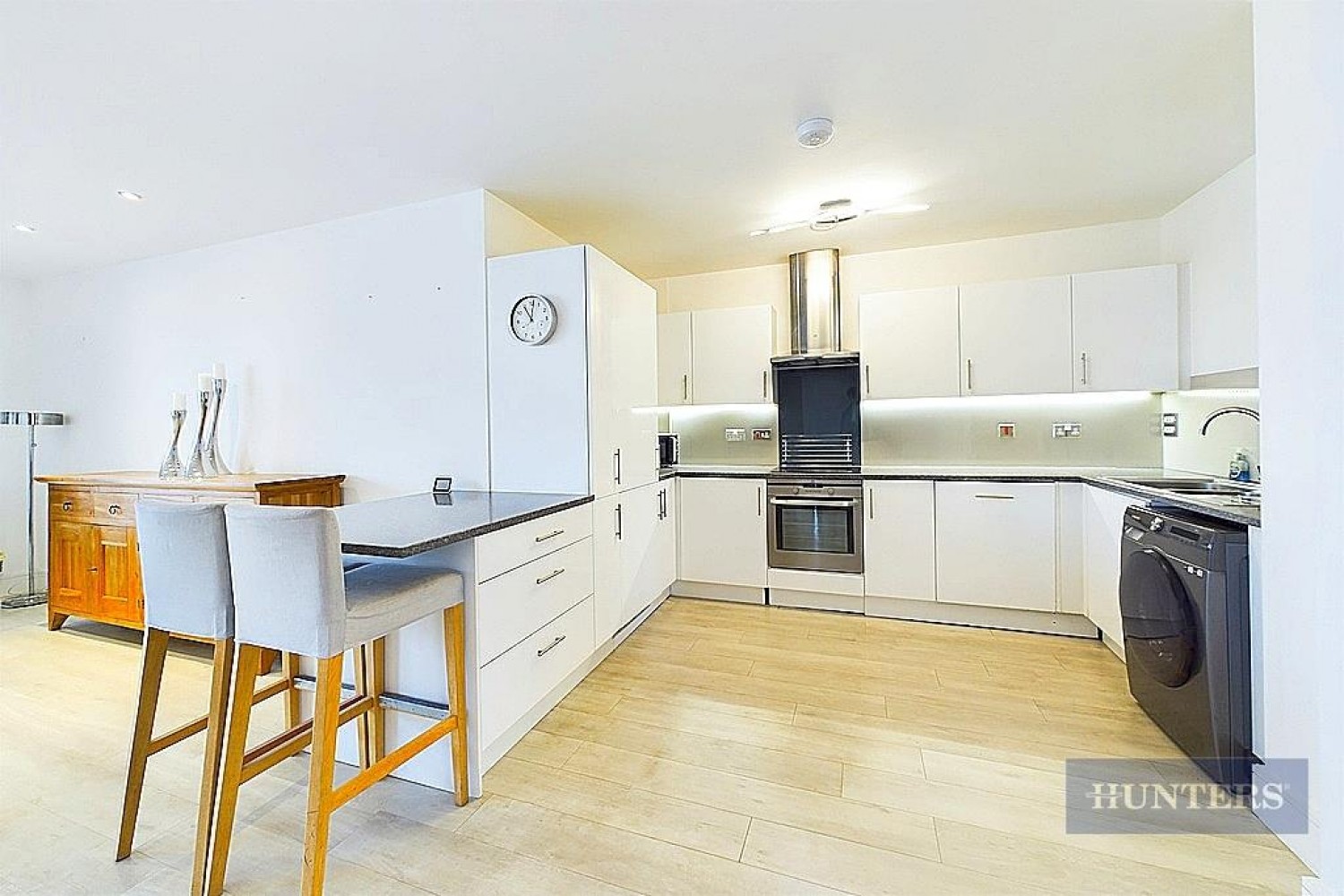 3 bedroom Flat for sale in Sapphire Court, Ocean Way, Ocean Village, Southampton