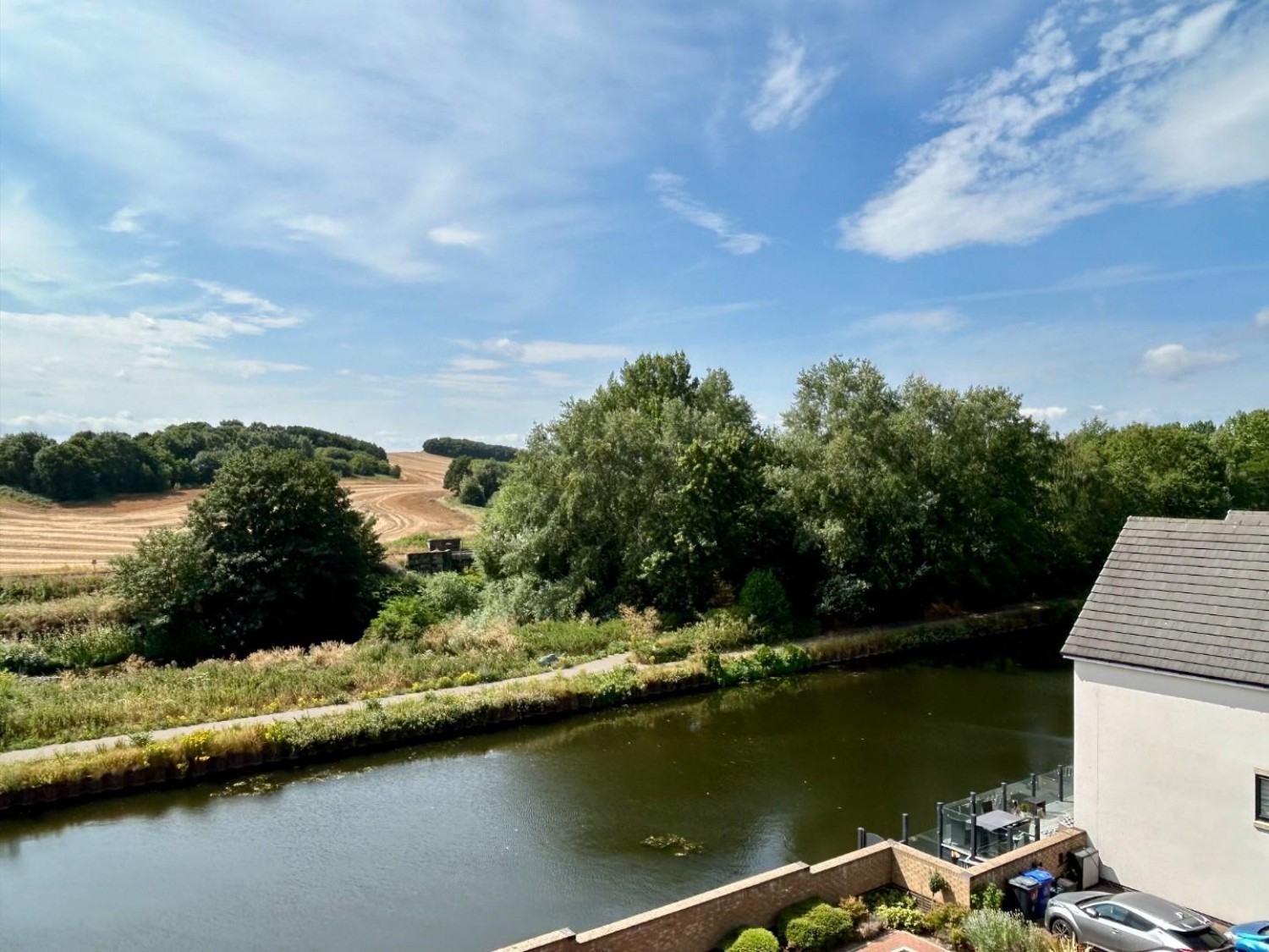 2 bedroom Flat for sale in Scholeys Wharf, Mexborough