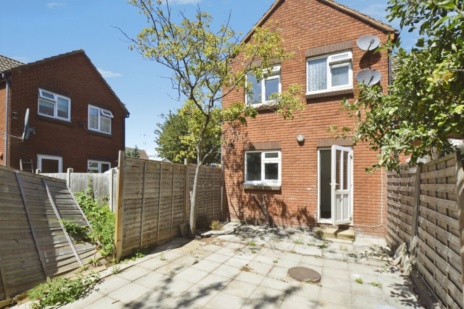 3 bedroom House for sale in Newling Close, Beckton, London, E6 5PW