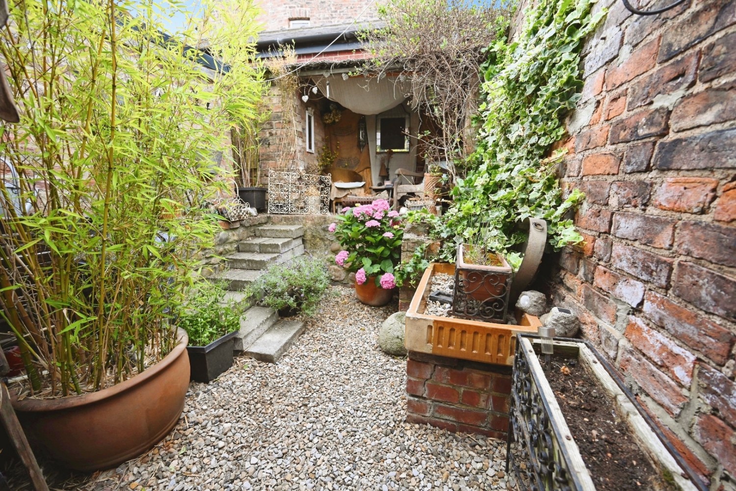 4 bedroom House for sale in Victoria Grove, Ripon