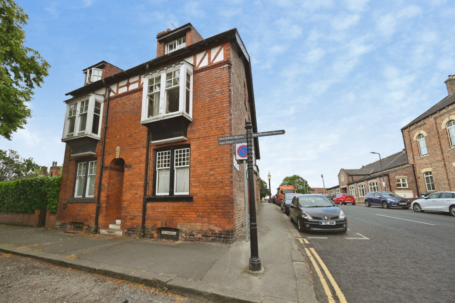 4 bedroom House for sale in Victoria Grove, Ripon