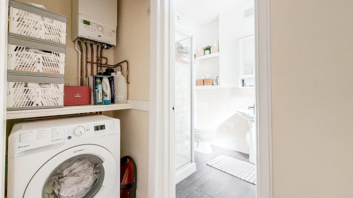 Hill Avenue, Victoria Park, BS3 4SN