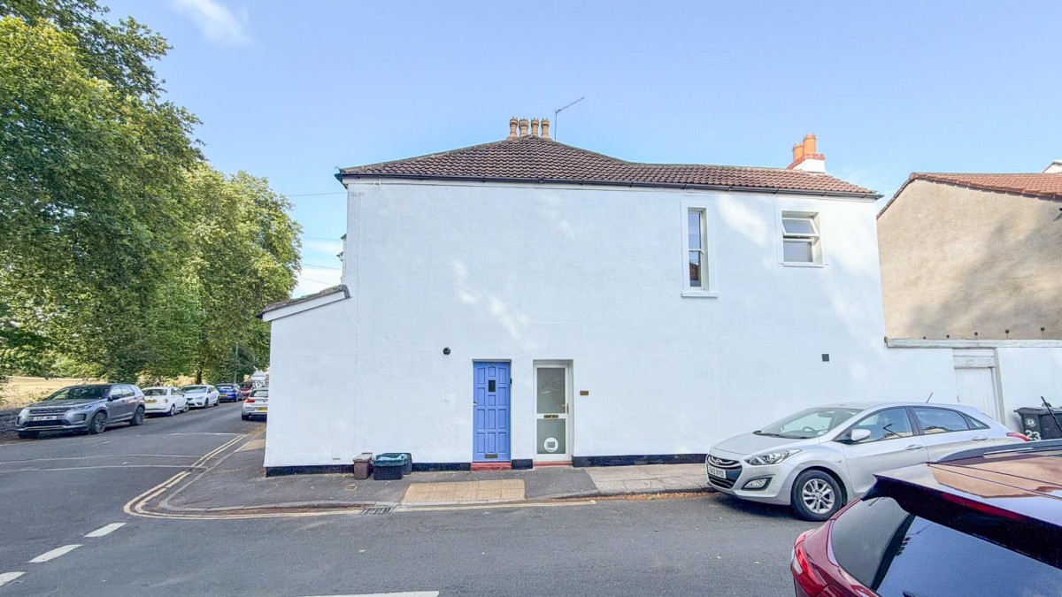 Hill Avenue, Victoria Park, BS3 4SN
