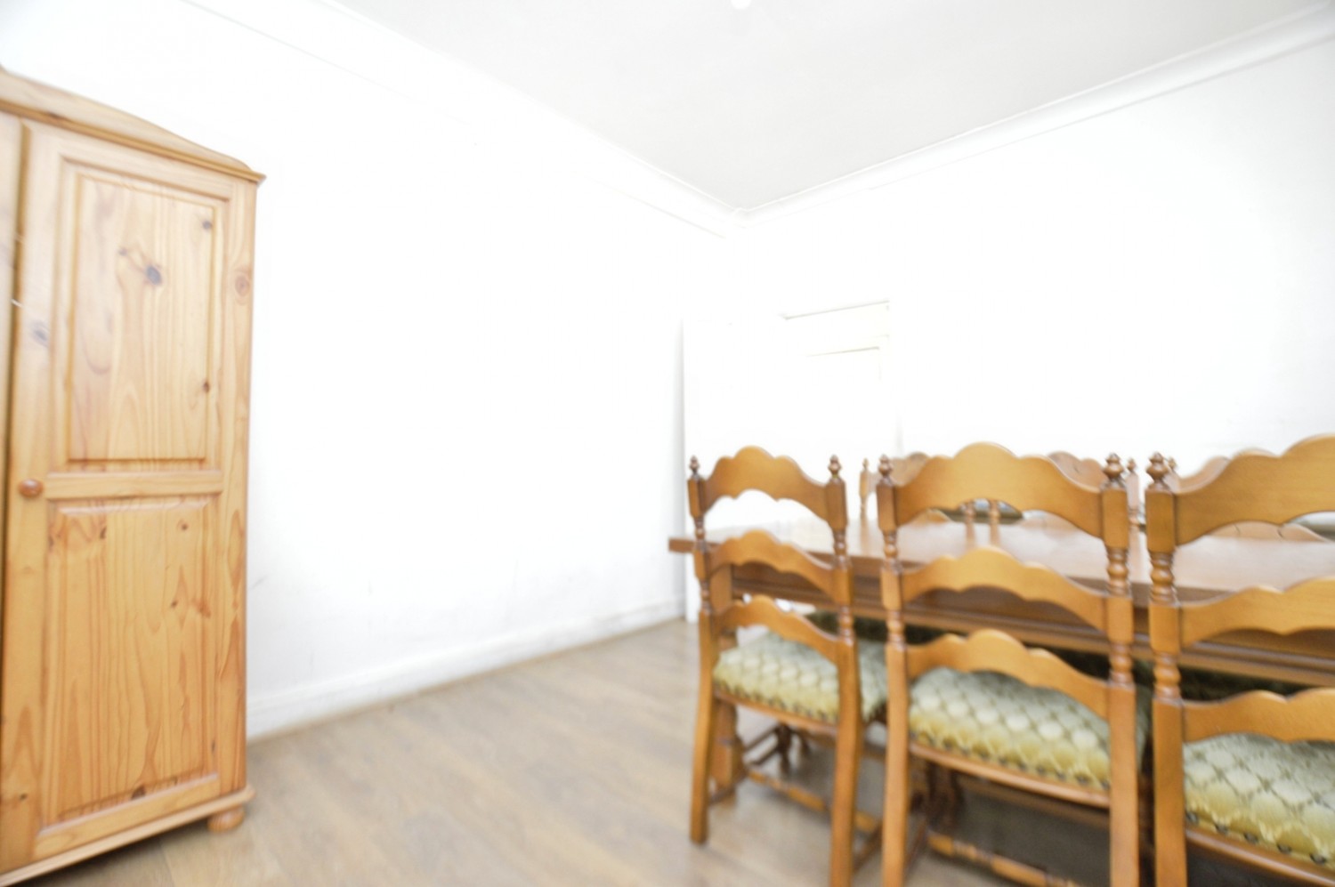 4 bedroom House for sale in Carlyle Road, Manor Park, London, E12 6BW