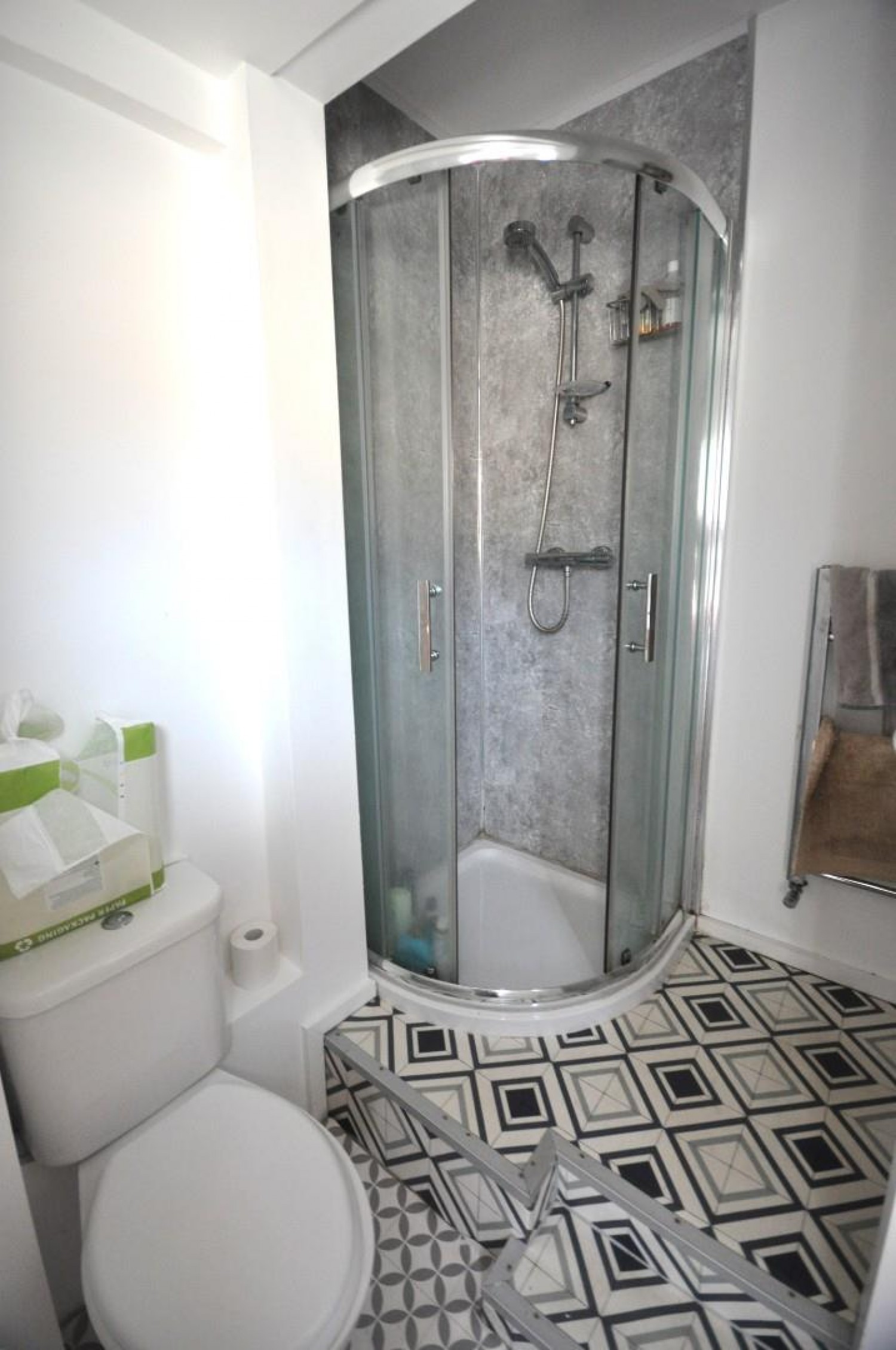 1 bedroom Flat to let in Butts Road, Exeter, EX2 5BE