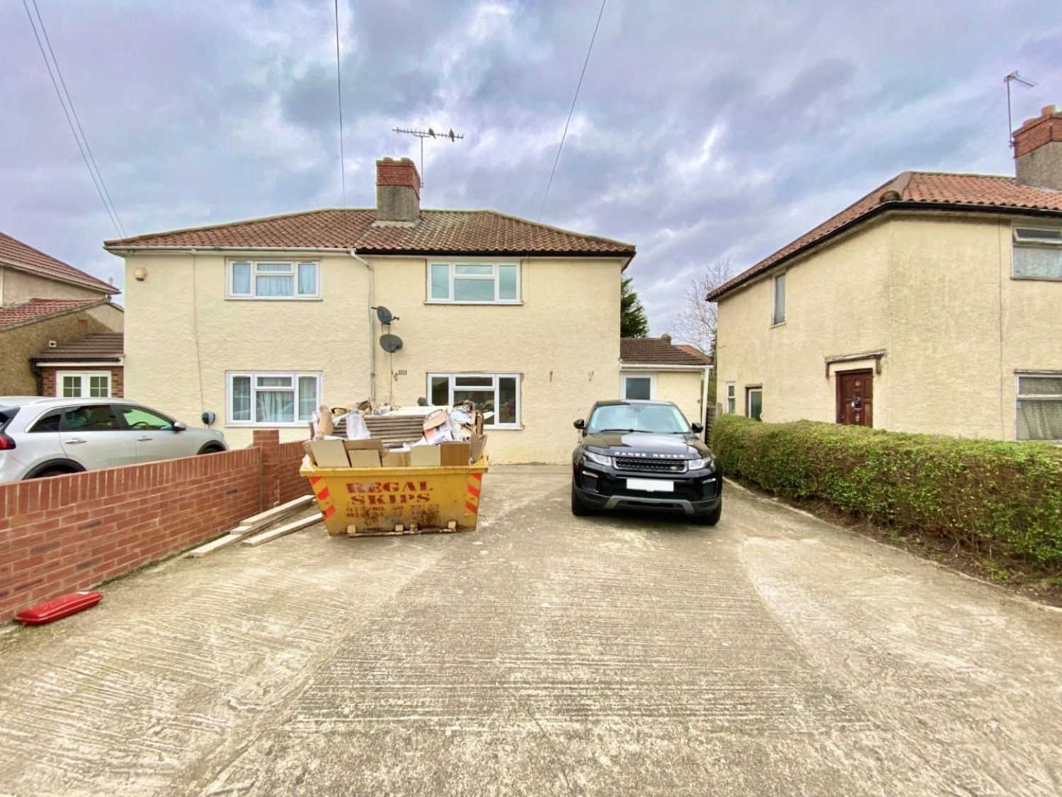 3 bedroom House to let in Hunters Grove, Hayes