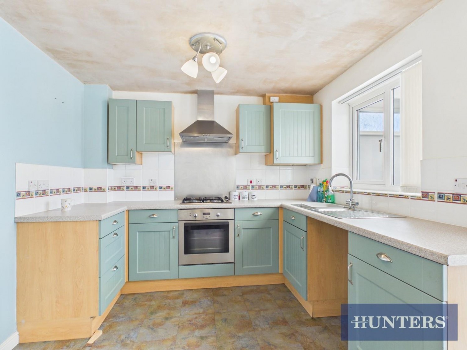 3 bedroom House to let in Billsdale Crescent, Bridlington