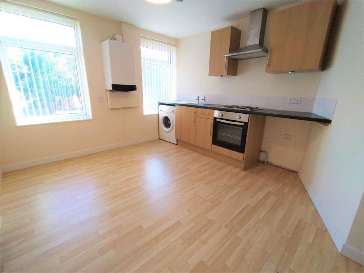 101 Sicey Ave, Shiregreen, Sheffield, S5 0HR