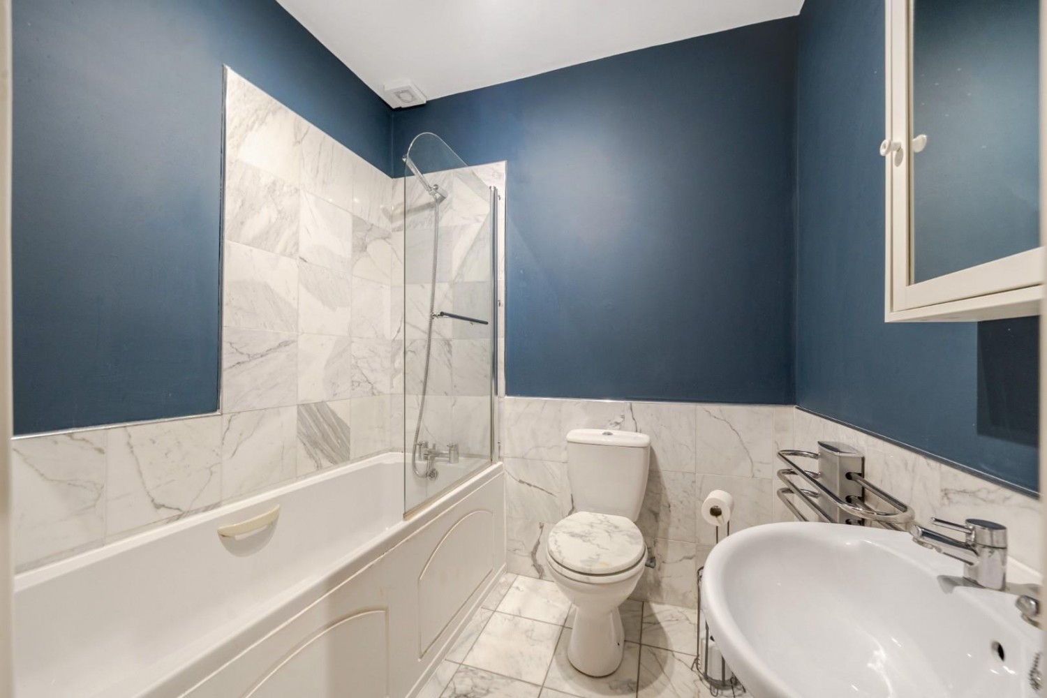 2 bedroom Flat to let in Deighton Road, Wetherby