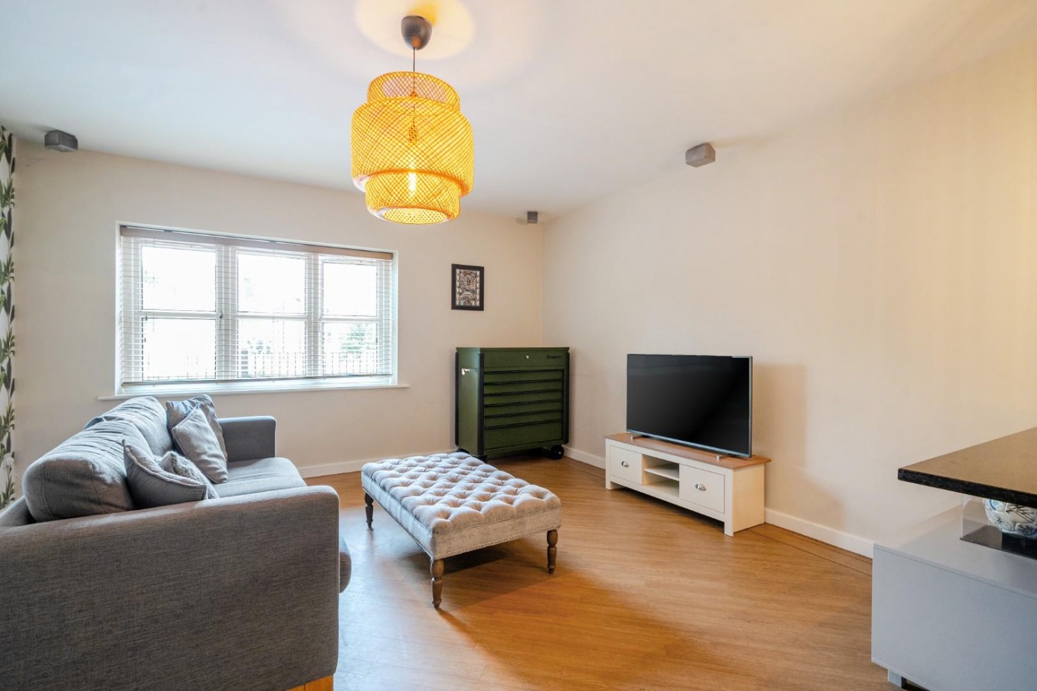2 bedroom Flat to let in Deighton Road, Wetherby