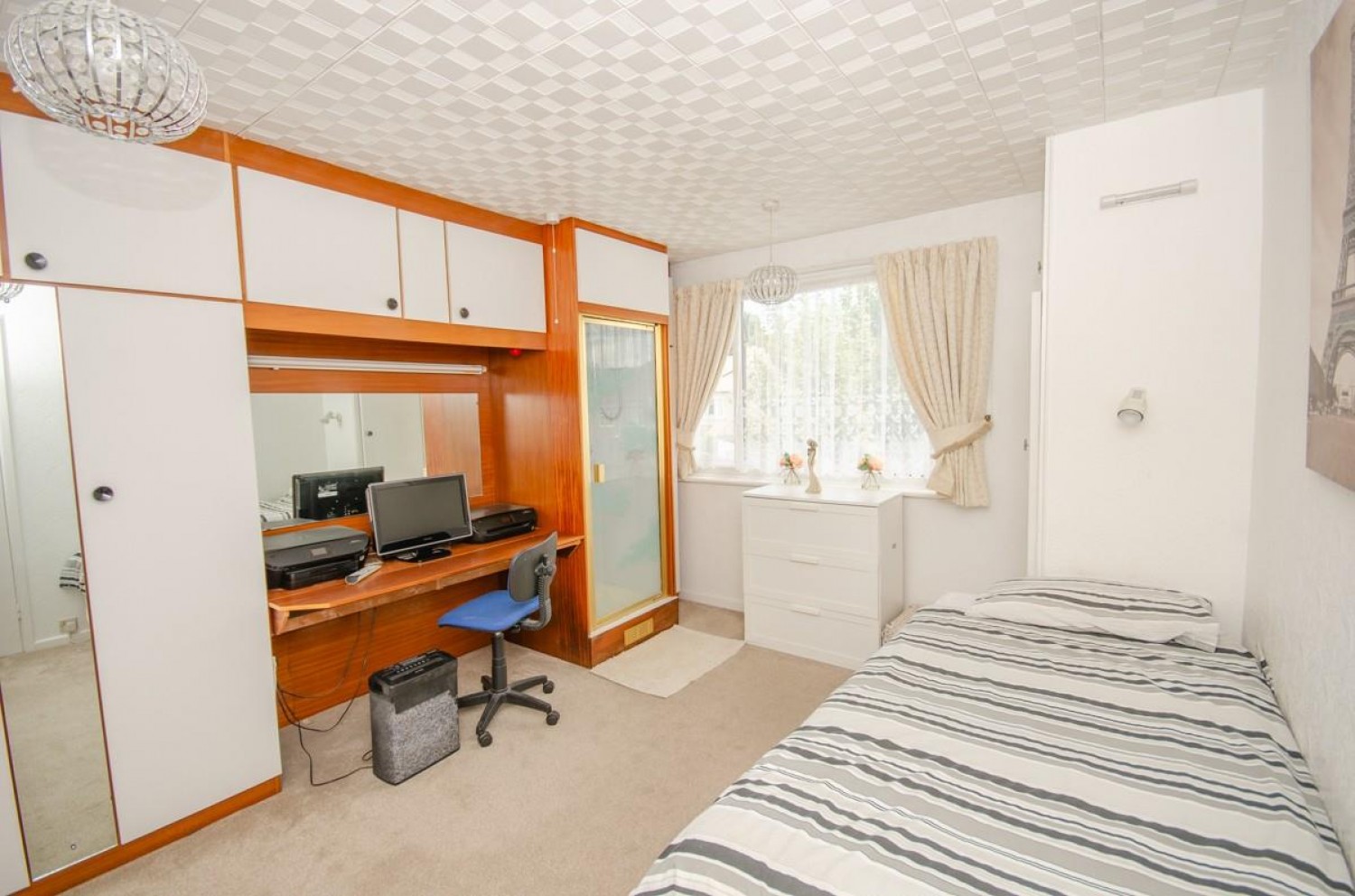 3 bedroom House for sale in Greenleaze Close, Downend, Bristol, BS16 6LW