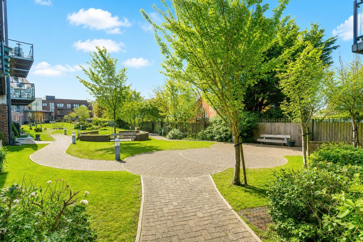 Theedway, Leighton Buzzard