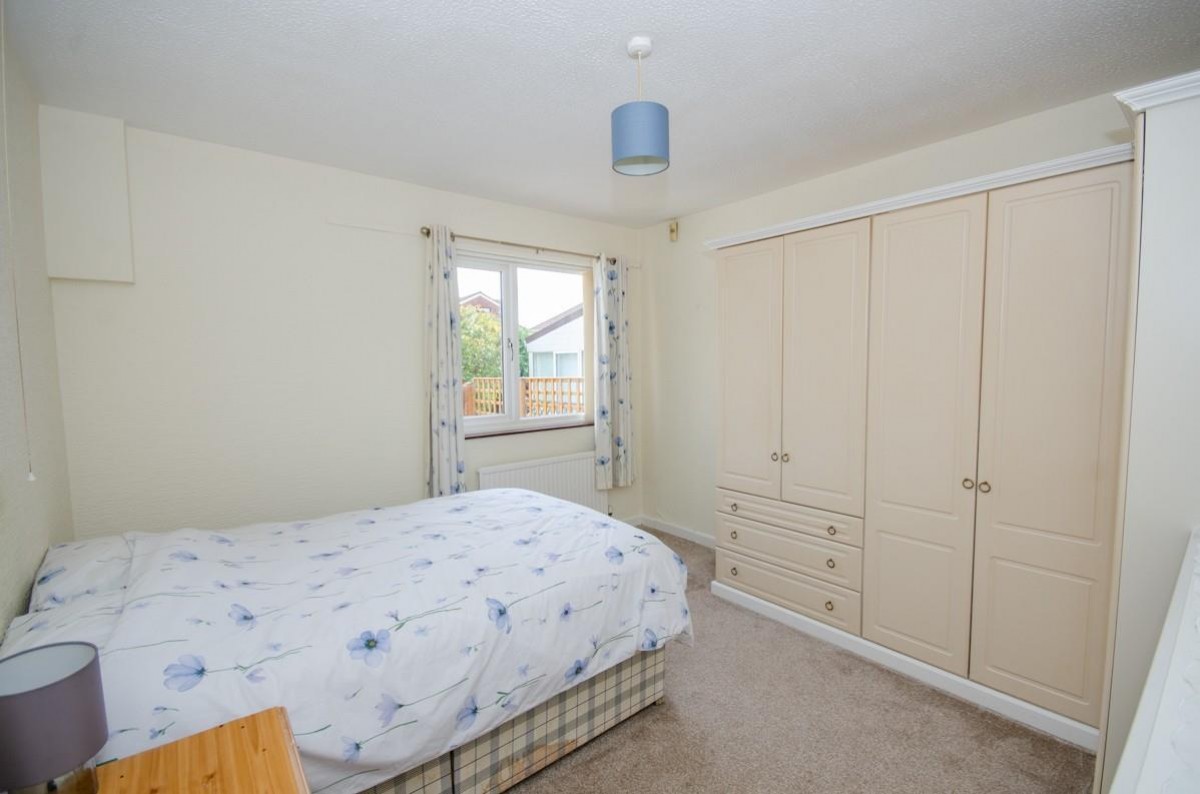 Oakdale Close, Downend, Bristol, BS16 6EB