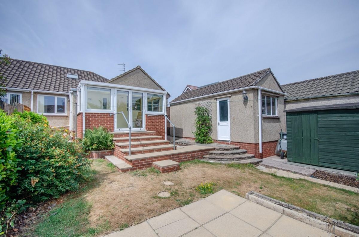 Oakdale Close, Downend, Bristol, BS16 6EB