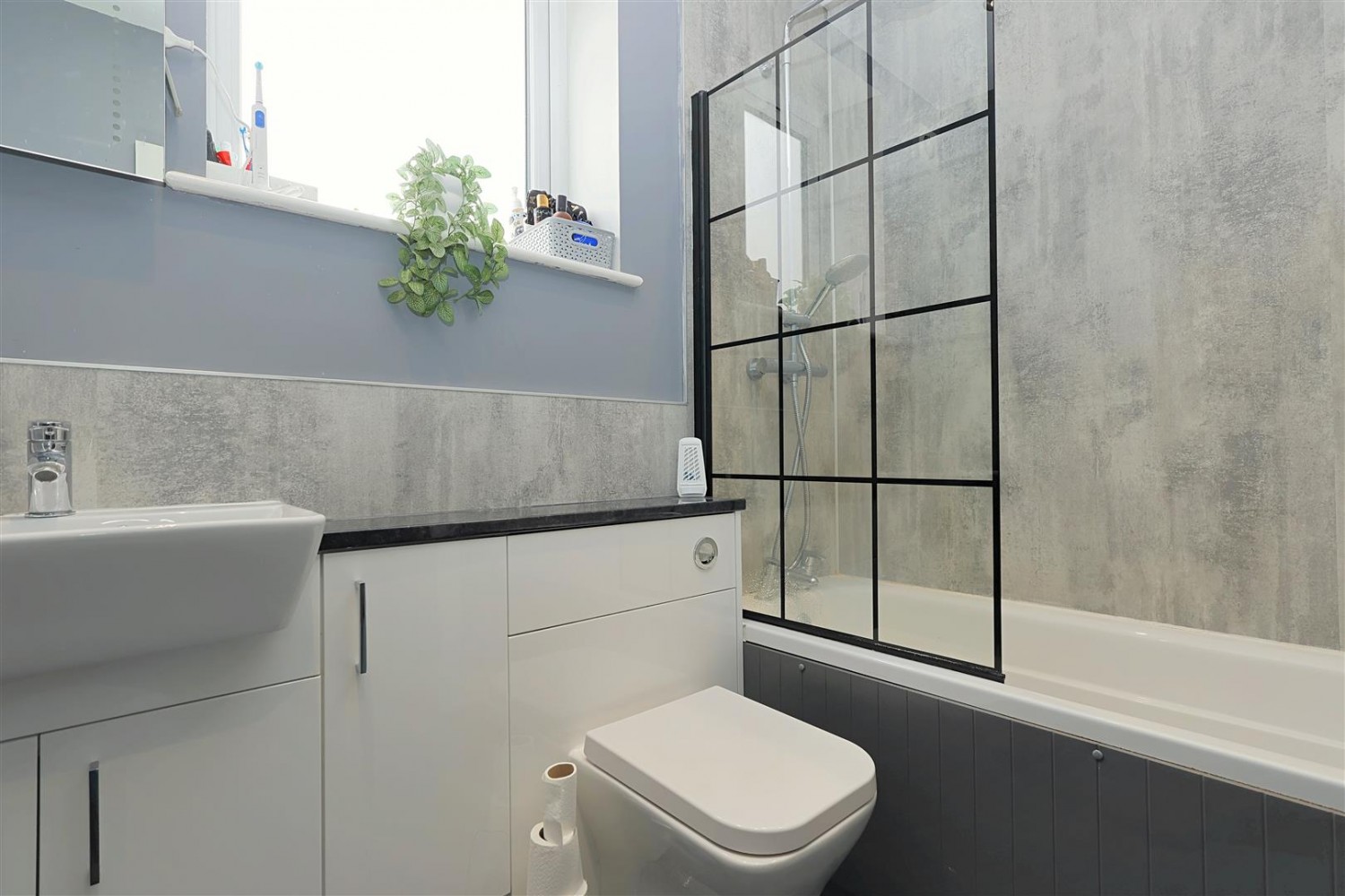4 bedroom House for sale in South Street, Morley, Leeds