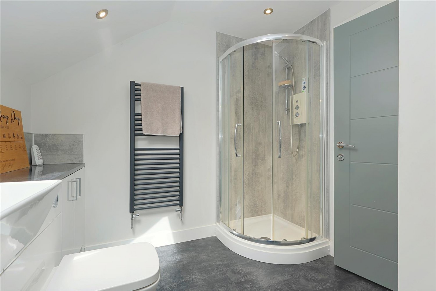 4 bedroom House for sale in South Street, Morley, Leeds