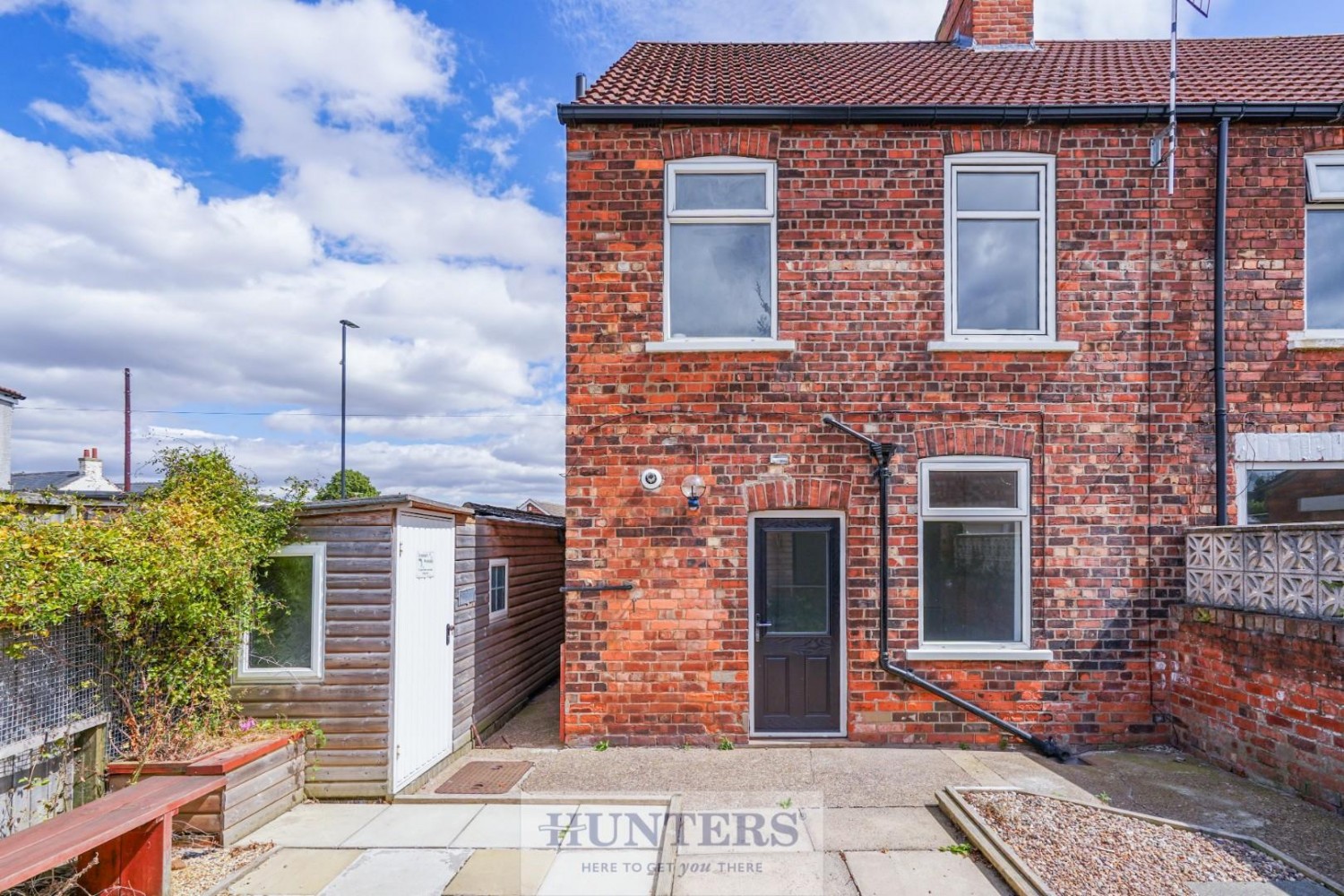2 bedroom House for sale in Doncaster Road, Brayton, Selby