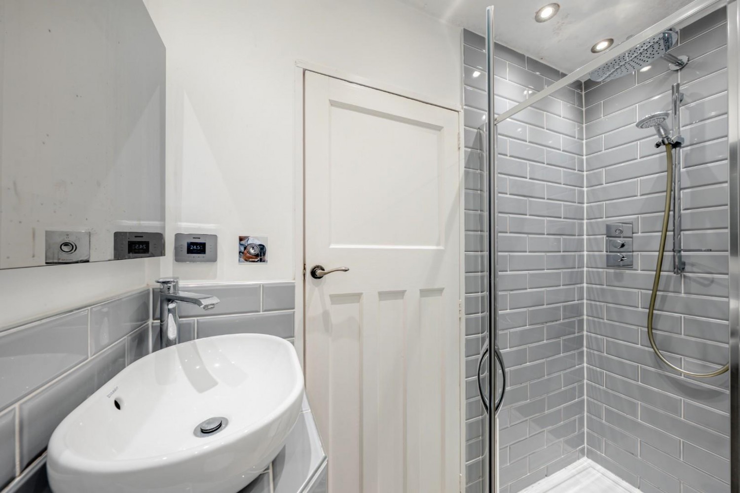 4 bedroom House for sale in Church Street, Church Fenton, Tadcaster
