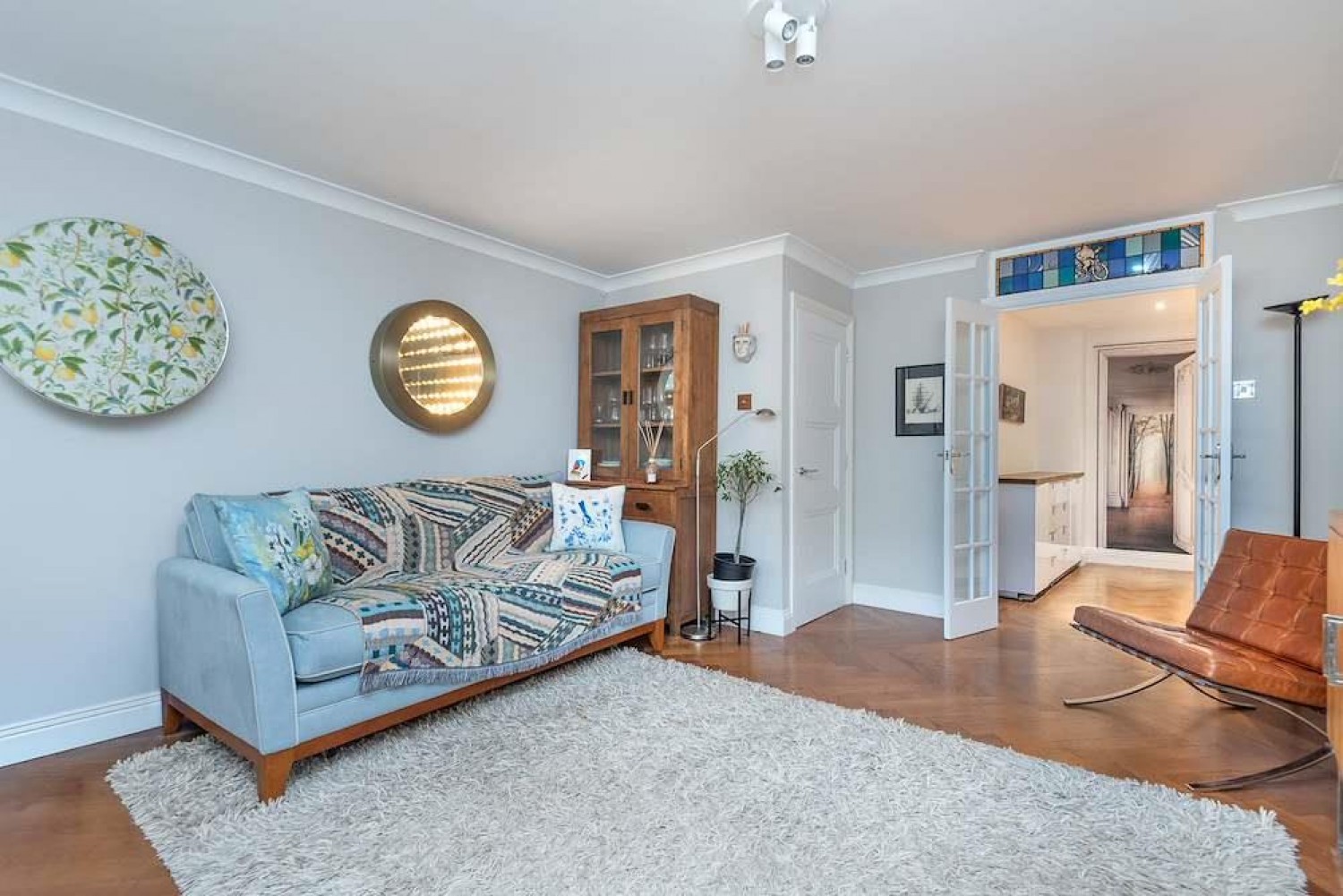 1 bedroom Flat to let in Botolph Alley, London EC3R