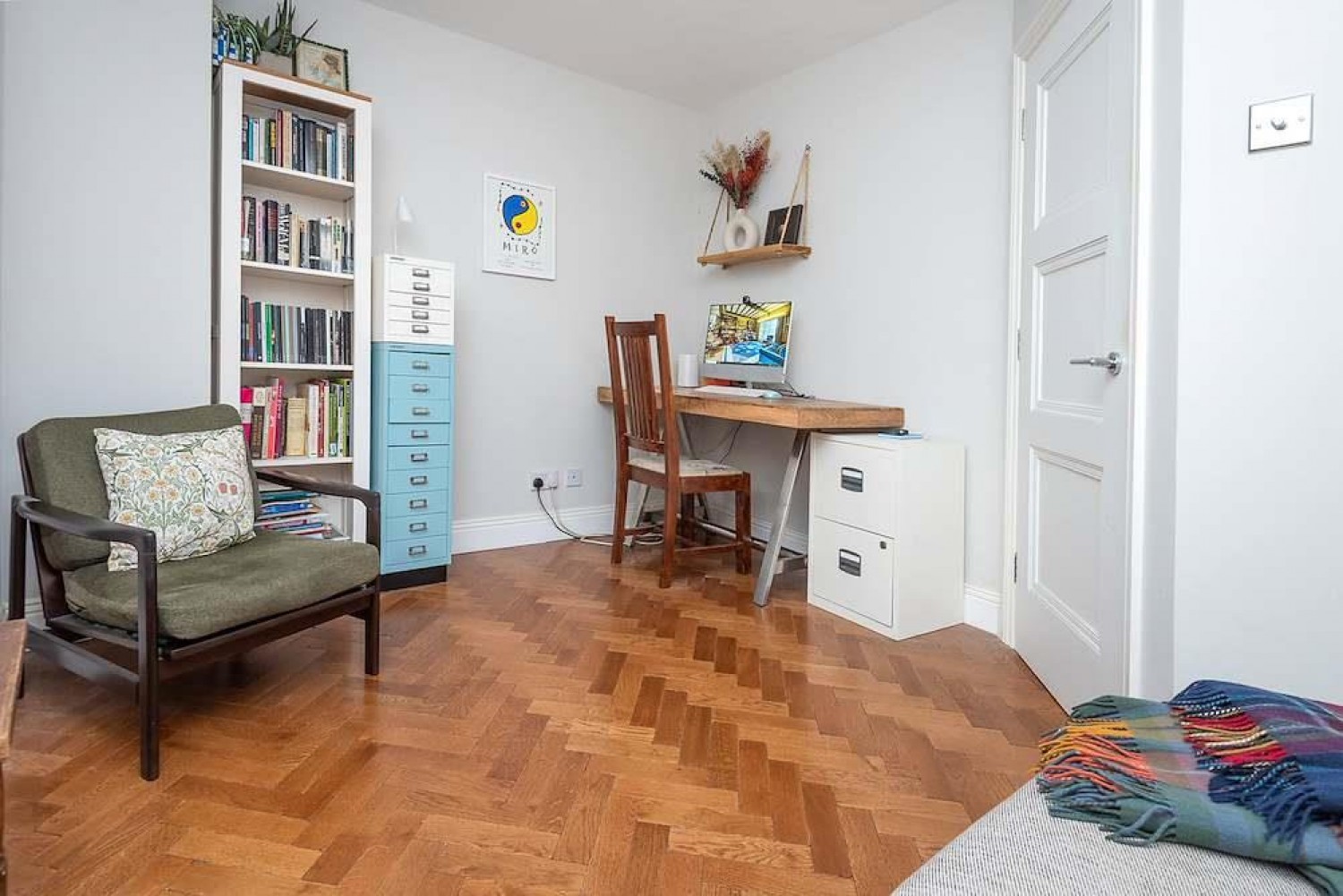 1 bedroom Flat to let in Botolph Alley, London EC3R