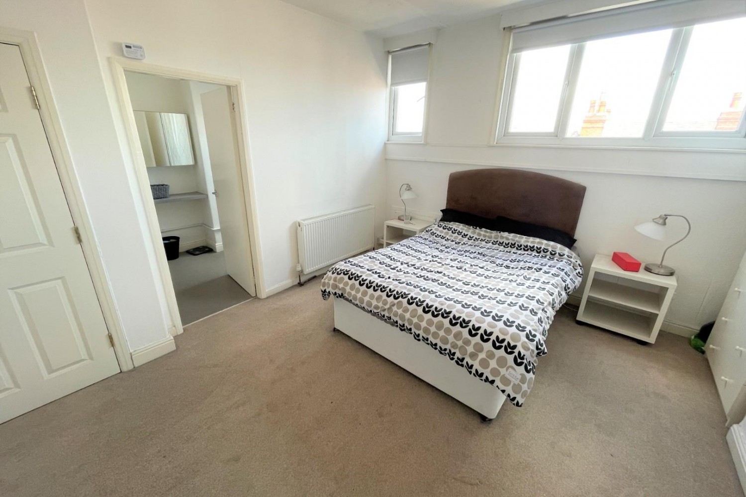 1 bedroom Flat to let in Street Lane, Roundhay, Leeds