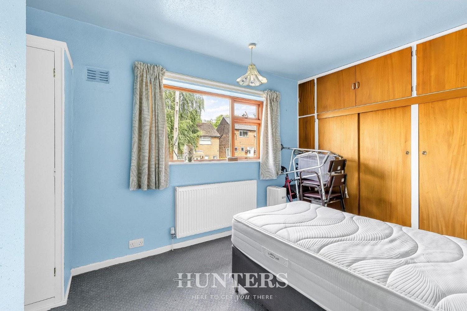 2 bedroom House for sale in Furness Road, Middleton, Manchester, M24