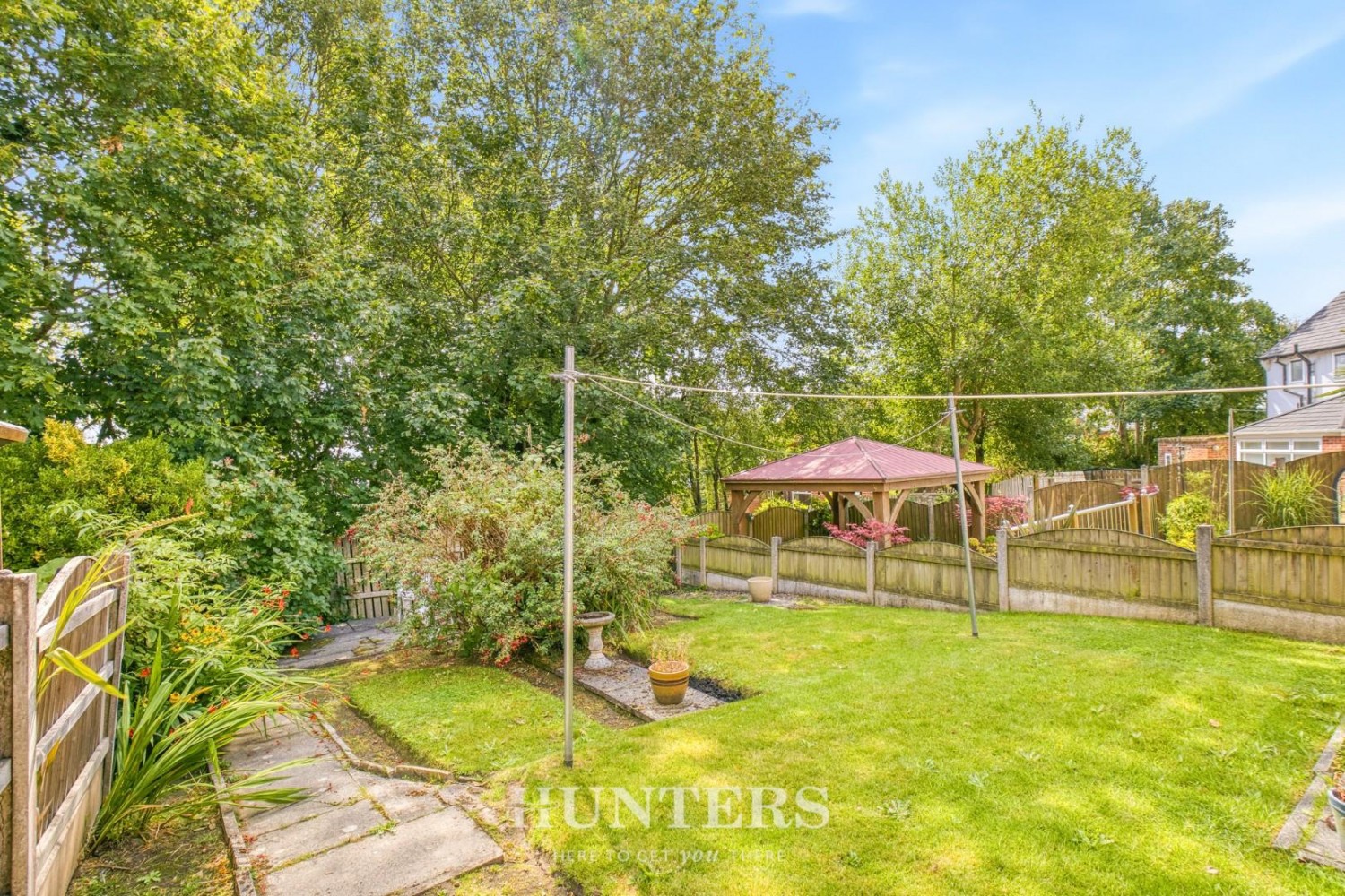 2 bedroom House for sale in Furness Road, Middleton, Manchester, M24