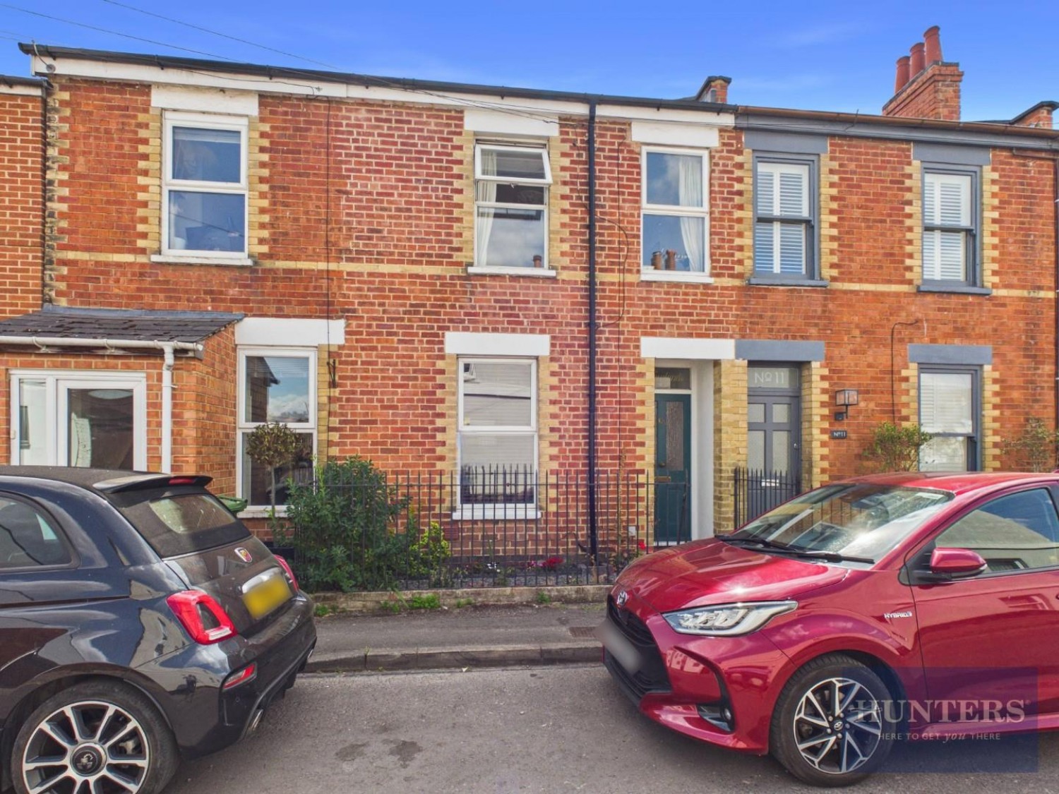 2 bedroom House for sale in Upper Bath Street, Leckhampton