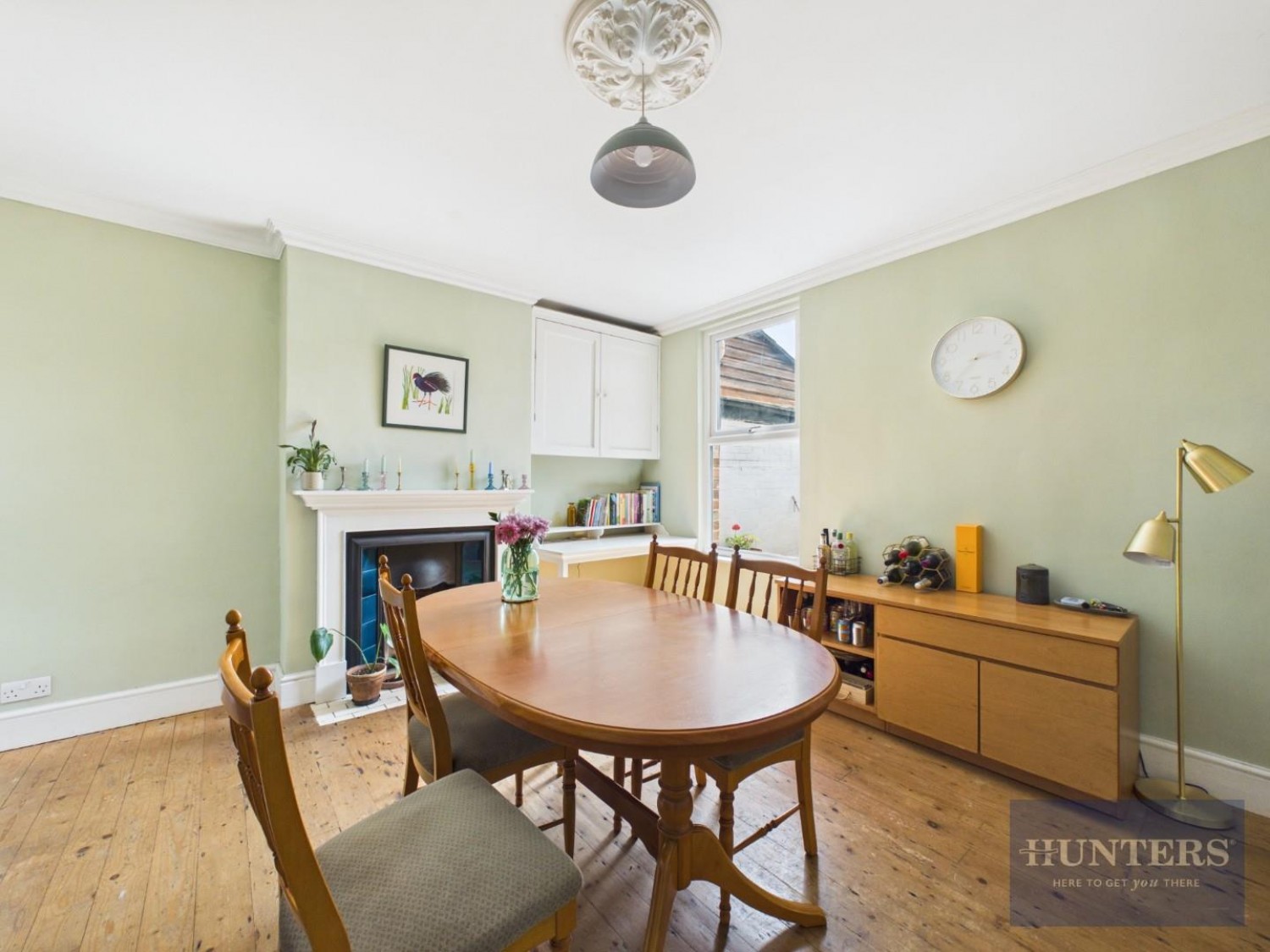 2 bedroom House for sale in Upper Bath Street, Leckhampton
