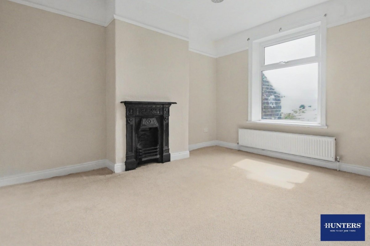 Hall Road Bradford, BD2 2DU