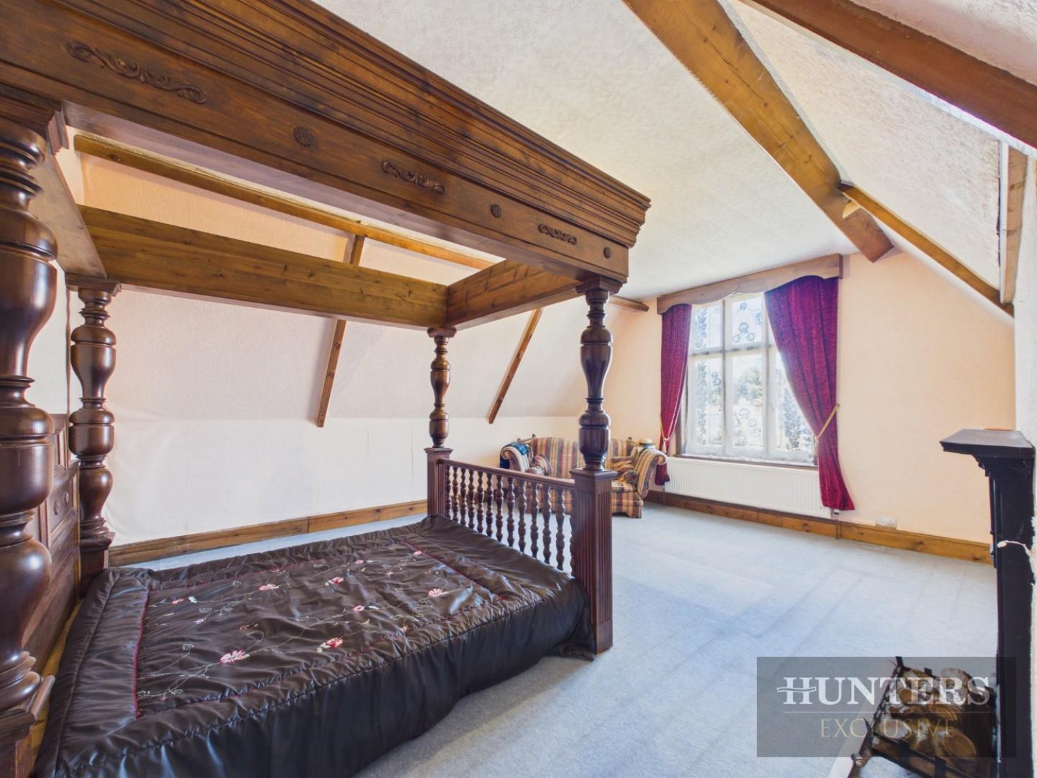 8 bedroom House for sale in Valley Road, Scarborough