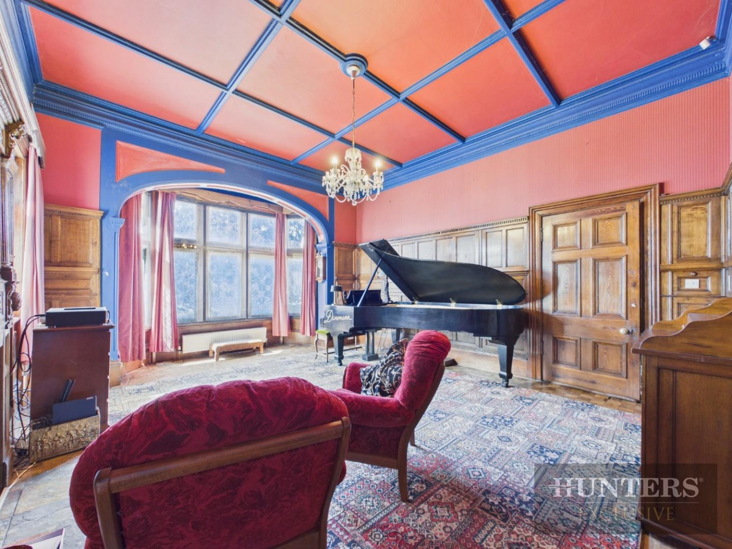 8 bedroom House for sale in Valley Road, Scarborough