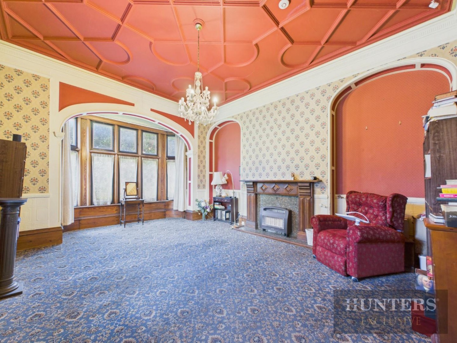 8 bedroom House for sale in Valley Road, Scarborough