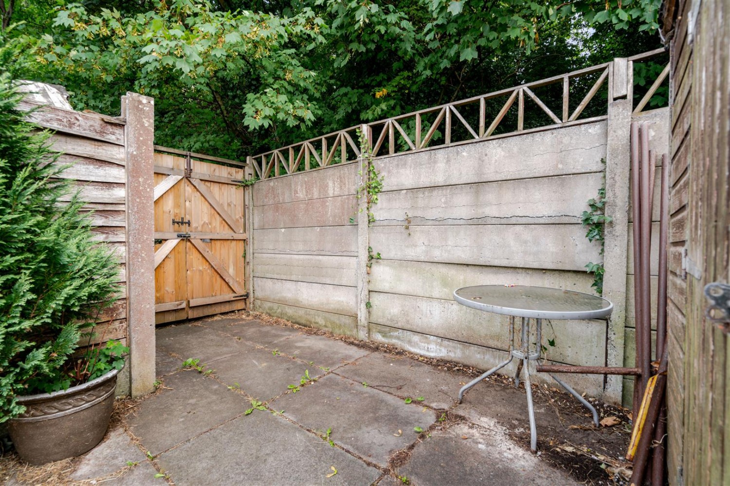 2 bedroom House for sale in East Avenue, Warrington