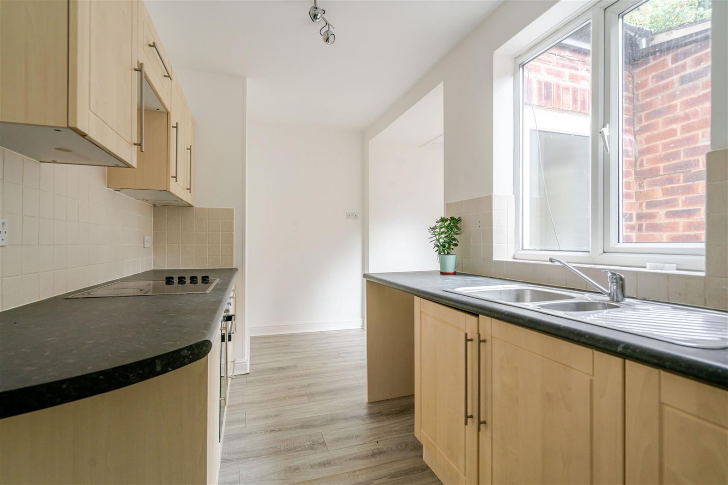 2 bedroom House for sale in East Avenue, Warrington