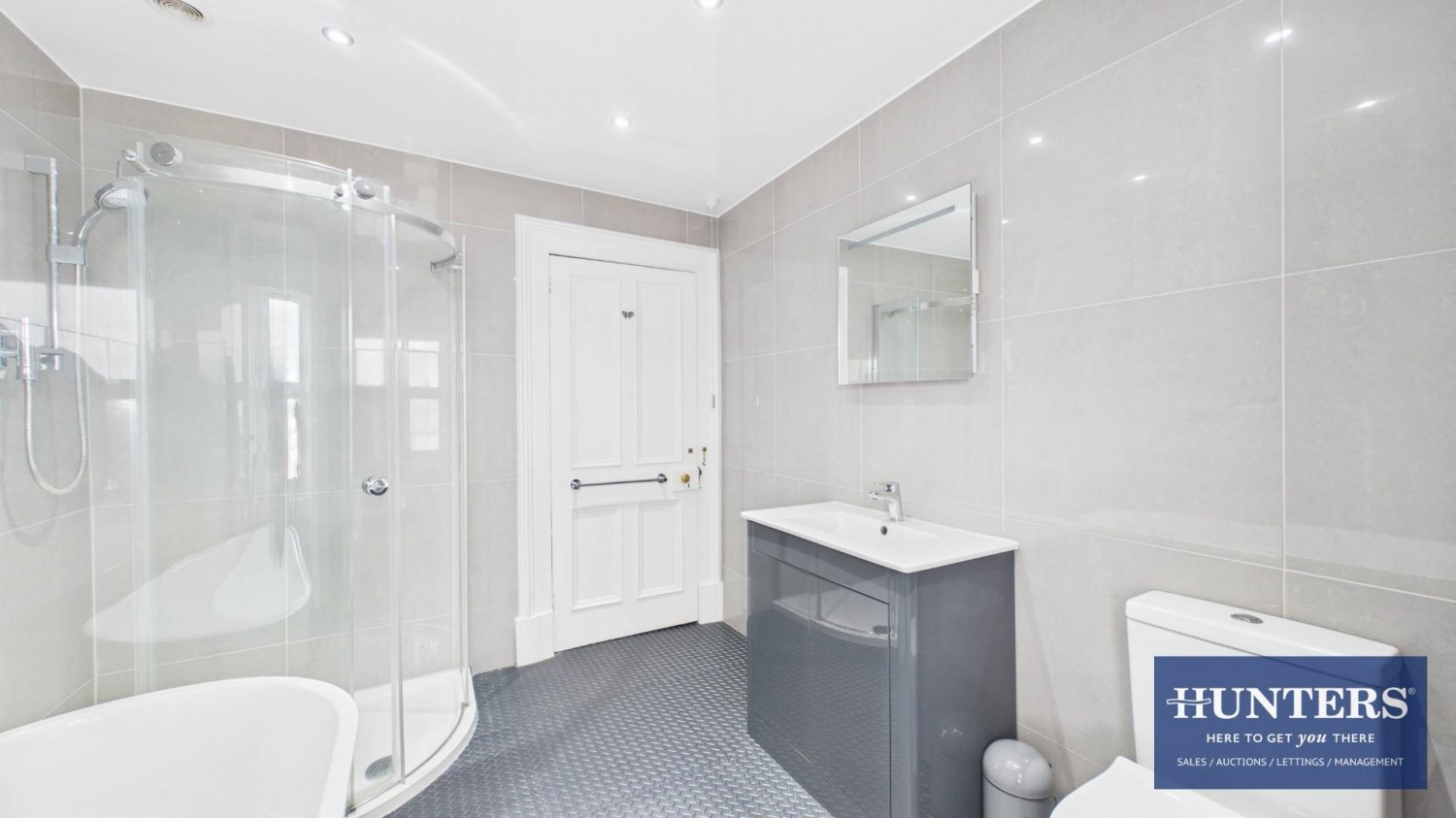 3 bedroom House for sale in Bath Terrace, Seaham