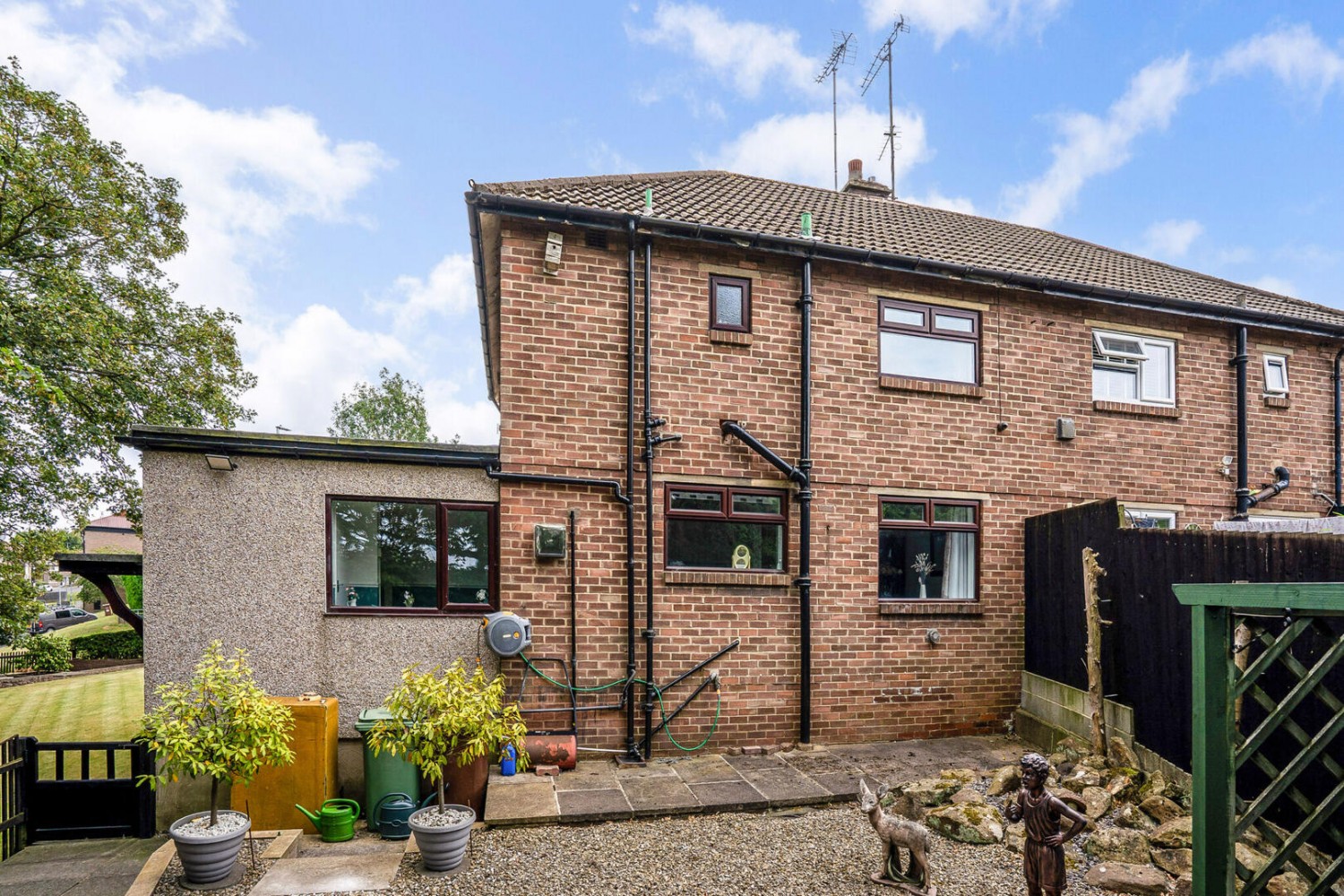 3 bedroom House for sale in St. James Avenue, Horsforth, Leeds
