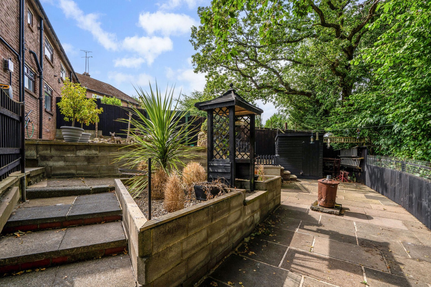 3 bedroom House for sale in St. James Avenue, Horsforth, Leeds