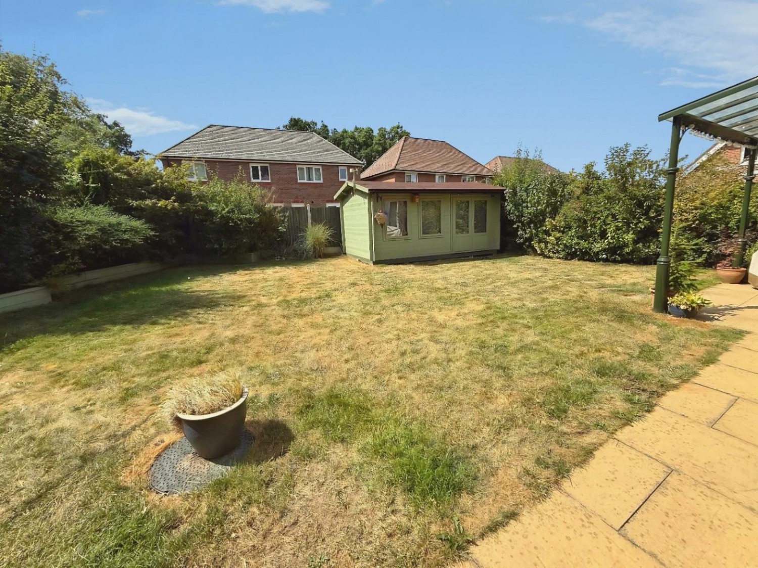 3 bedroom House for sale in Alton Close, Amington, Tamworth