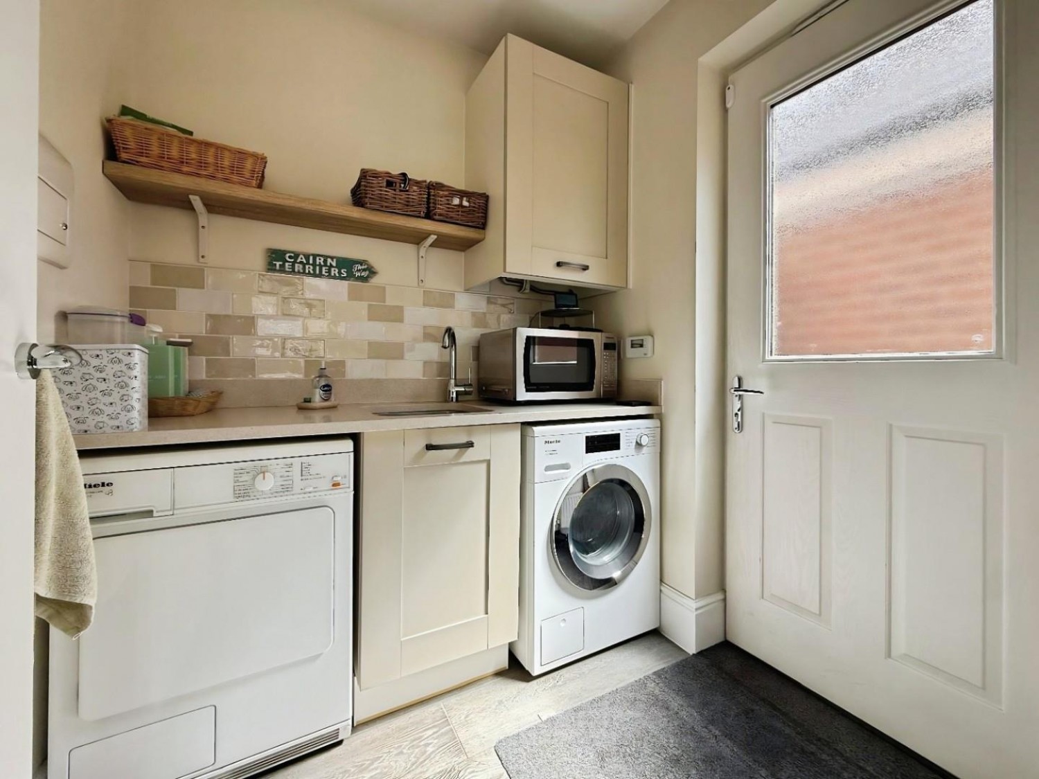 3 bedroom House for sale in Alton Close, Amington, Tamworth
