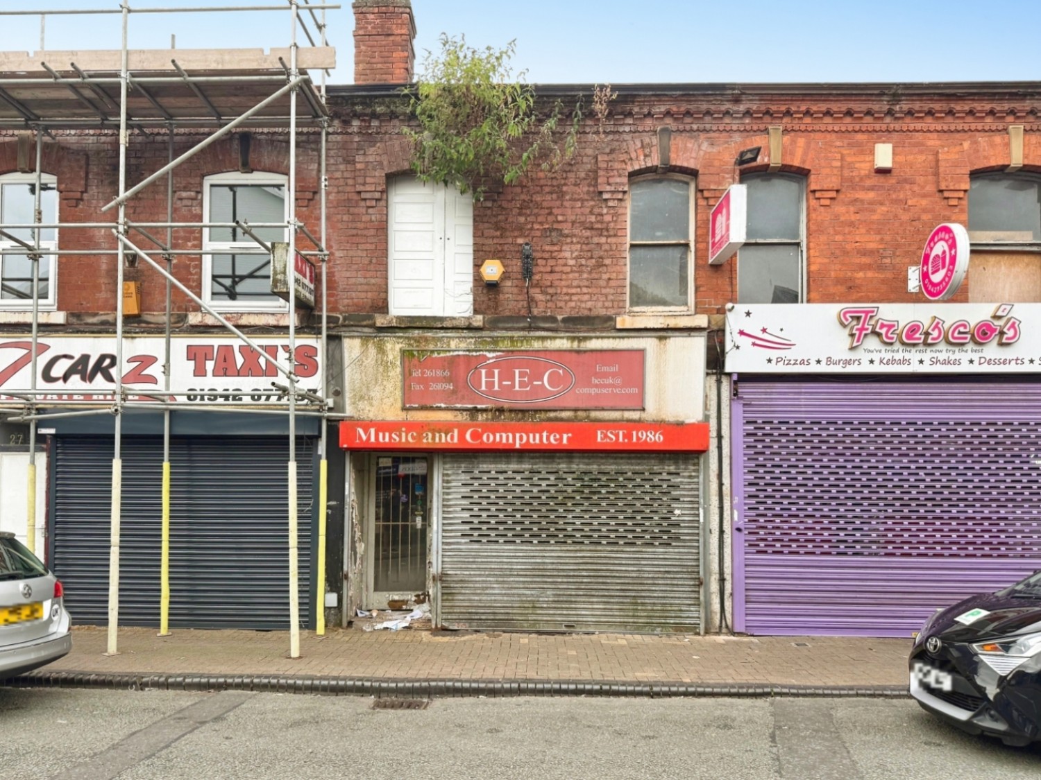 3 bedroom Commercial Property for sale in Railway Road, Leigh